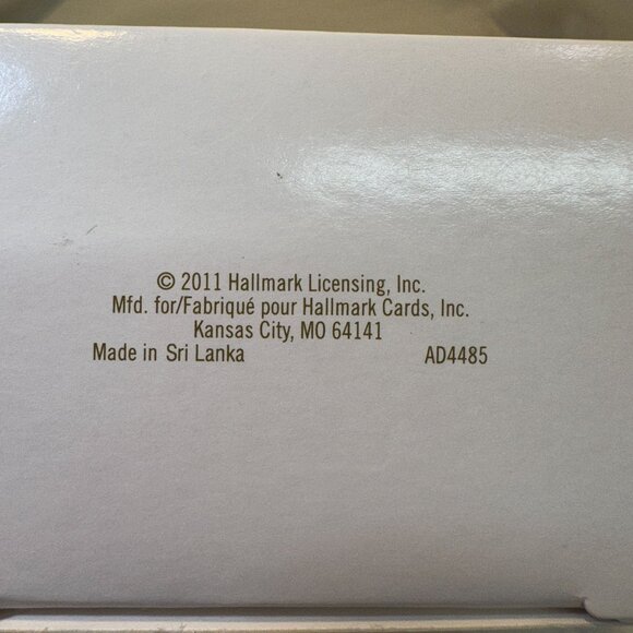 2011 Hallmark Keepsake Welcome Christmas! Special Edition Ornament VIP Repaint - Picture 6 of 6